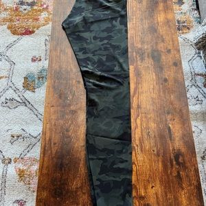 Lululemon Camo leggings